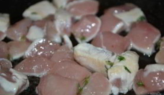 салат с сыром, апельсином и курицей