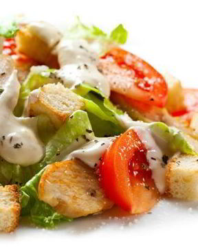 Салат Цезарь с креветками