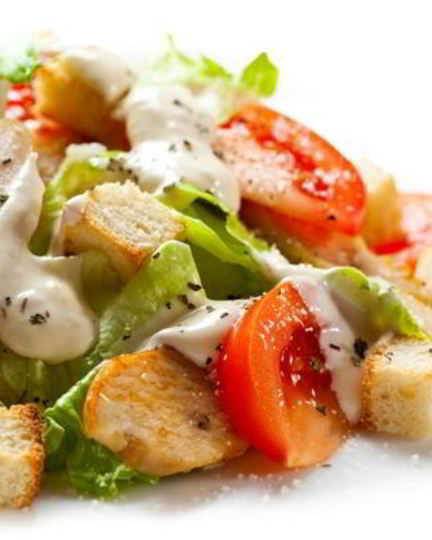 Рецепт салата цезарь с креветками