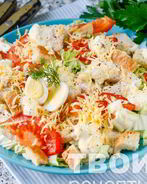 Салат Цезарь с пекинской капустой