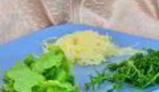 салат цезарь с руколой