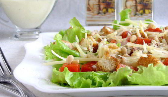 салат цезарь с семгой по-сибирски