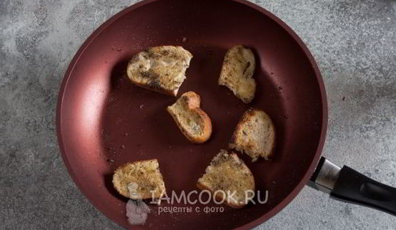 салат цезарь с ветчиной