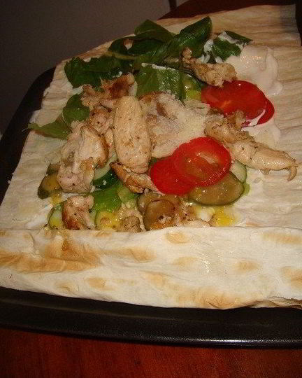 Рецепт салата цезарь в лаваше