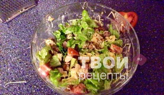 салат цезарь