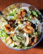 Цезарь с креветками простой