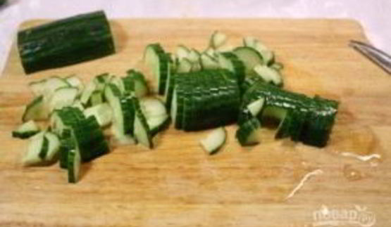 цезарь с курицей и сухариками