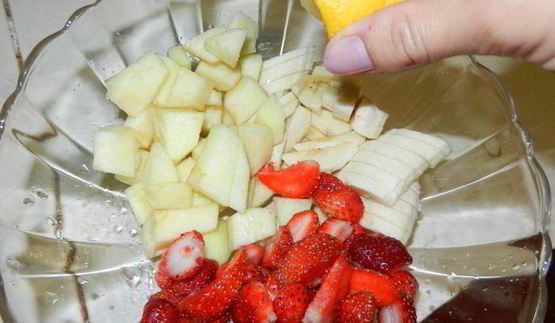 фруктово-ягодный винегрет