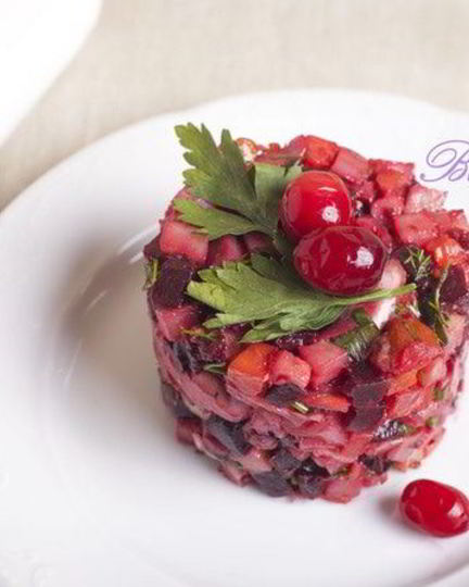 Рецепт винегрета из запеченных овощей с копченой курицей