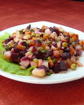 Винегрет с соленым огурцом