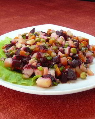 Винегрет с соленым огурцом