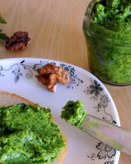 Рецепт песто из петрушки