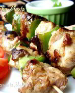 Сувлаки из свинины с соусом цацики