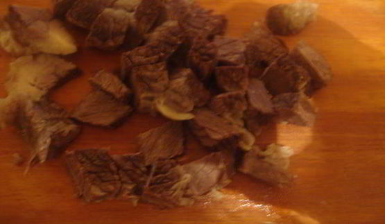 борщ с чесночными булочками