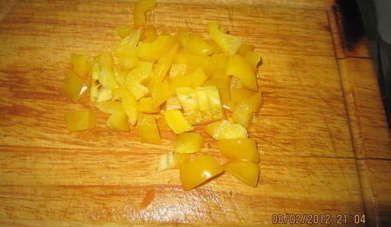 борщ с чесночными гренками