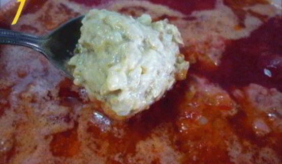 борщ с галушкой