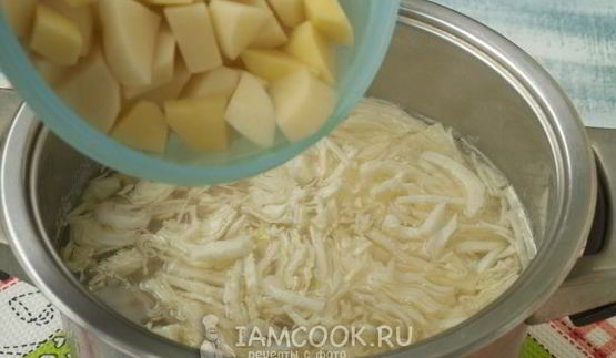 борщ с курицей и фасолью