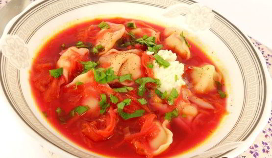 борщ с пельменями