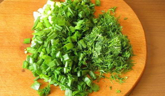 зеленый борщ с судаком