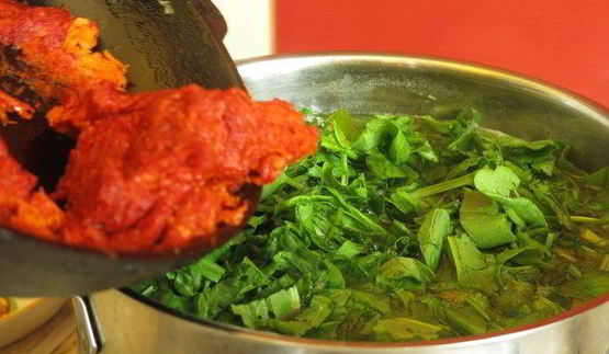 зеленый борщ с судаком