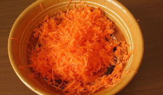 зеленый борщ с судаком