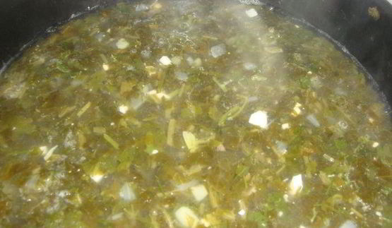 зеленый борщ