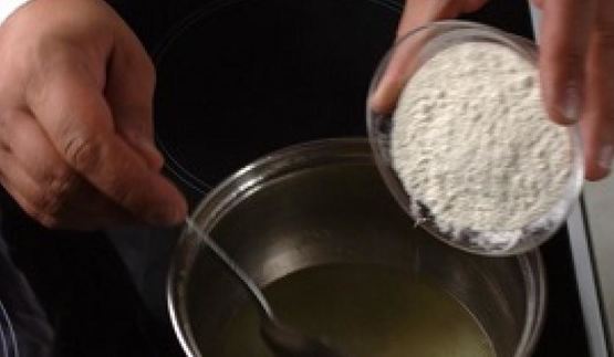 куриный бульон с заварными клецками