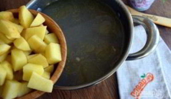 суп из щавеля на курином бульоне