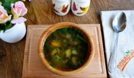 суп из щавеля на курином бульоне