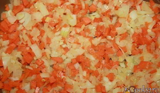 запеченная говядина в вине и курином бульоне