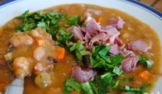 гороховый суп из свиной рульки