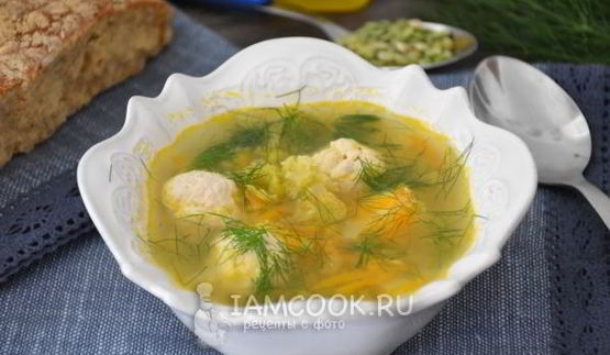 гороховый суп с фрикадельками