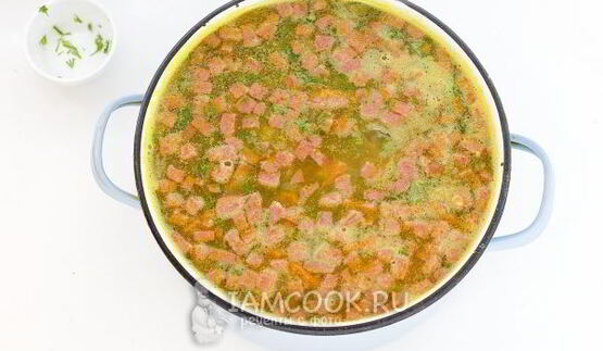 гороховый суп с копченой колбасой