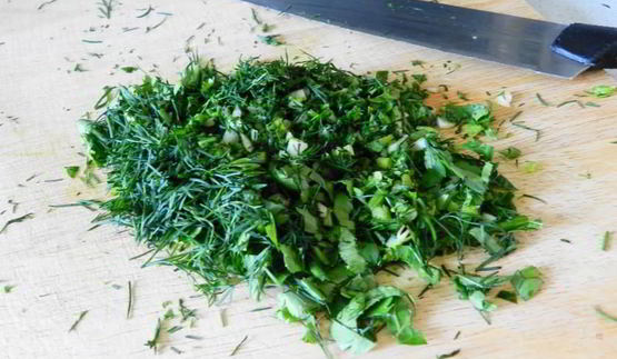 гороховый суп с копчеными ребрышками в мультиварке