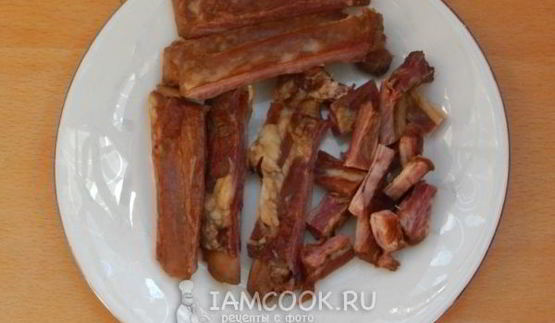 гороховый суп с копчеными свиными ребрами