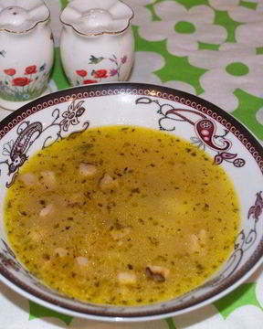 Гороховый суп с салом