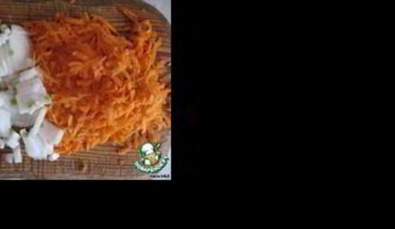 суп гороховый с копчеными ребрышками