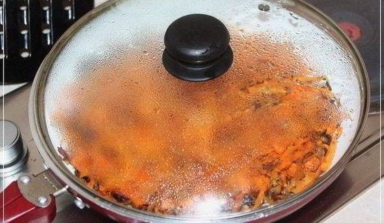 суп гороховый с рулькой поросячьей