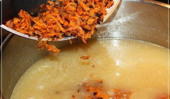 суп гороховый с рулькой поросячьей