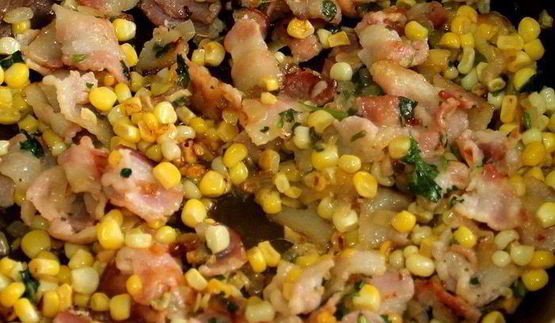 холодный суп из авокадо с начинкой