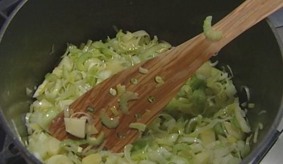 холодный суп-пюре из петрушки