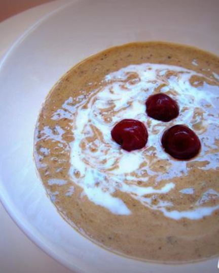 Рецепт холодного супа-пюре с черносливом и отрубями