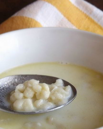 Рецепт молочного супа с клецками