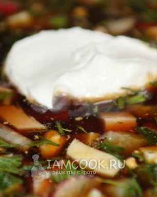 Окрошка на квасе с докторской колбасой