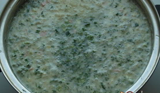 окрошка в ледяной тарелке на сыворотке с редькой