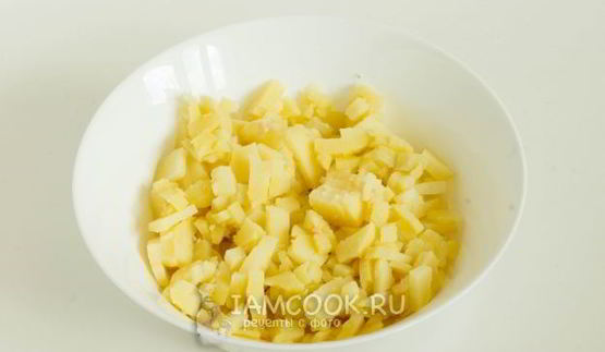 вегетарианская окрошка на сыворотке