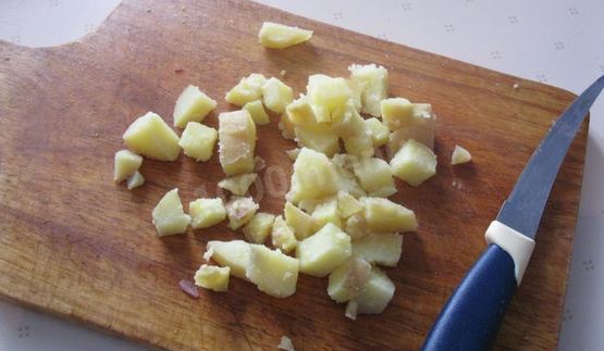 вкусная окрошка на сметане и воде