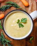 Овощной крем-суп с козьим сыром