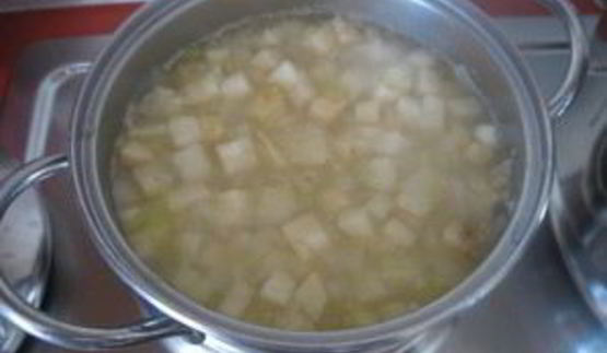 овощной крем-суп с сухариками