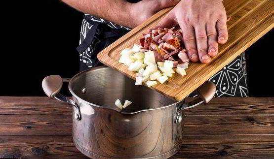 овощной суп с копченостями